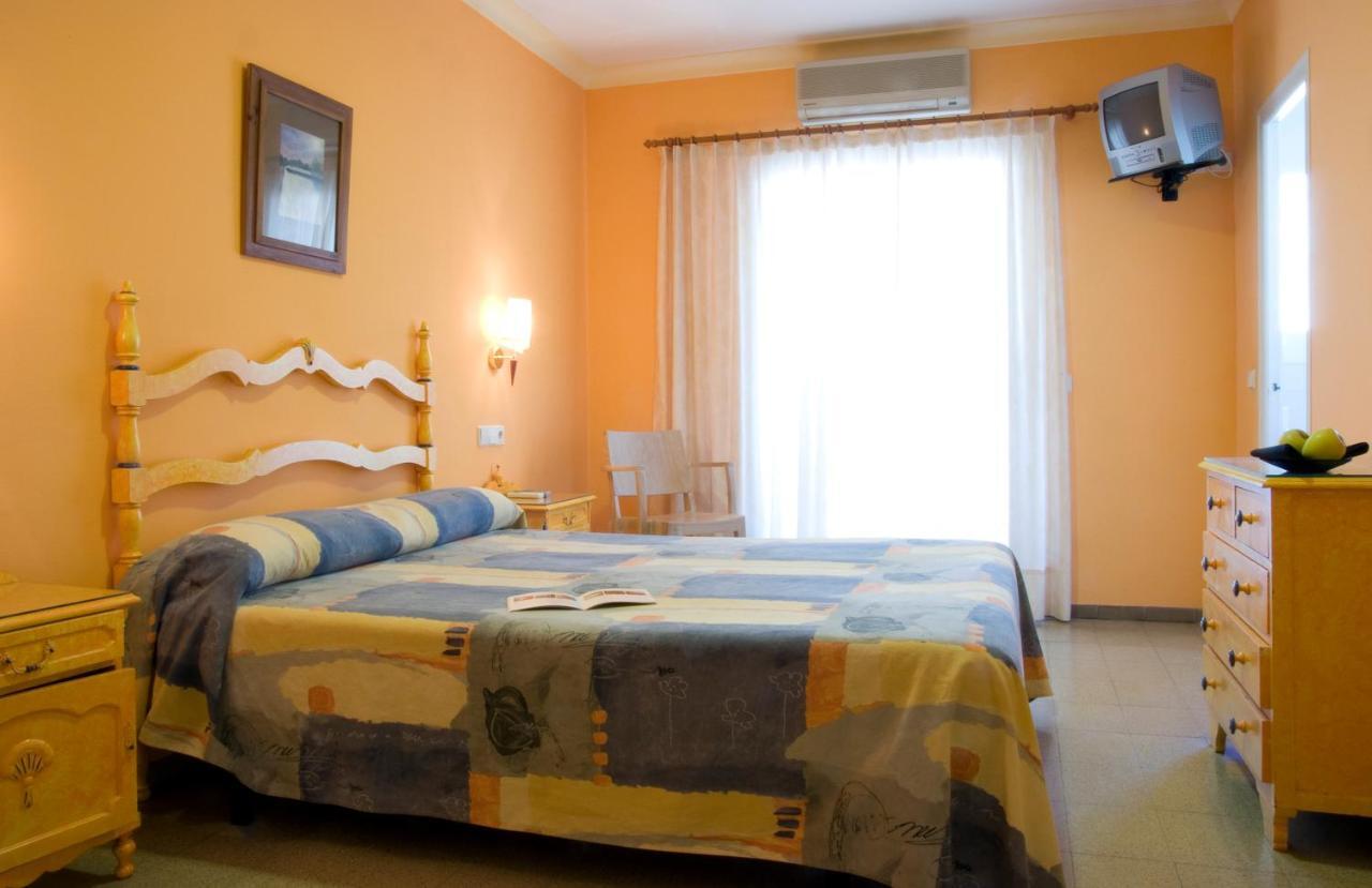 Hotel Es Furio تاماريو الغرفة الصورة